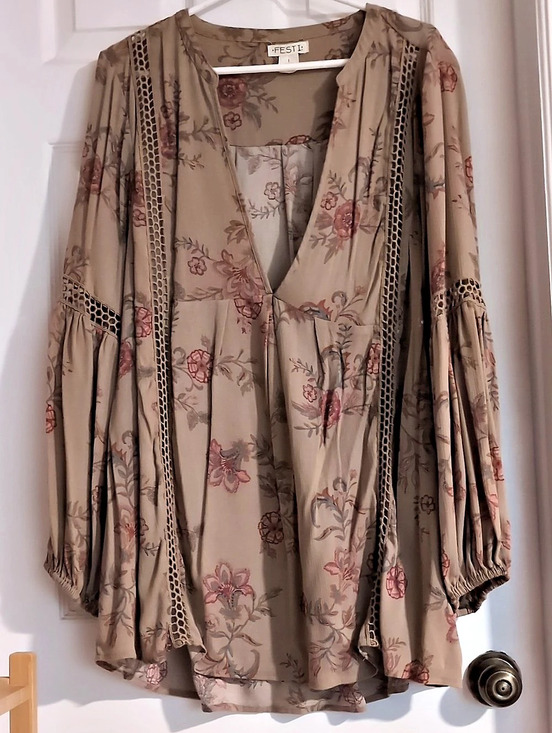 torrid Tops - Torrid FESTI Lace Inset Blouse Floral Brown & Pink Size 1